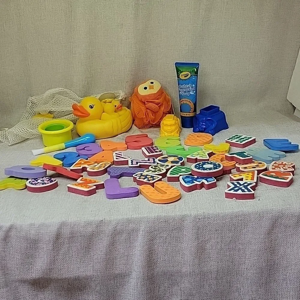 Bath toy assortment with mesh bag‎